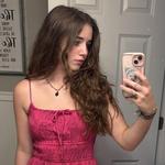 londonelise__'s profile picture