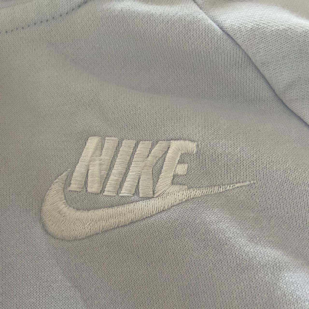 Nike Jacket Kids Large, bundling available x - Depop