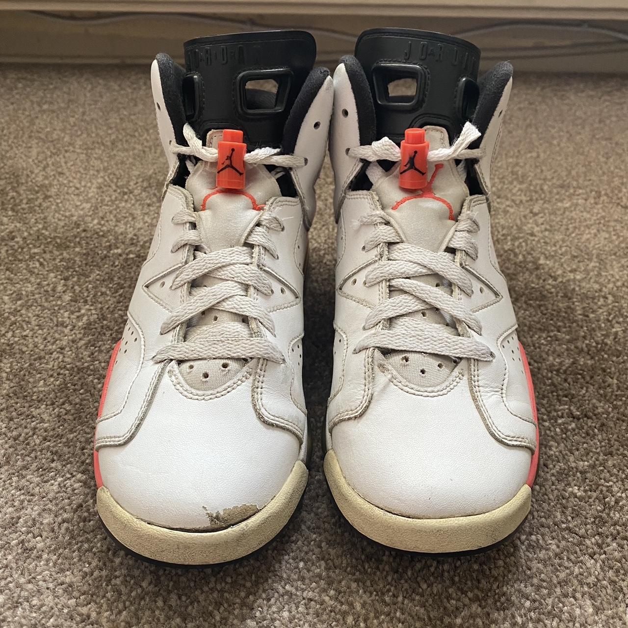 Jordan Retro Infrared White 2014, Step up