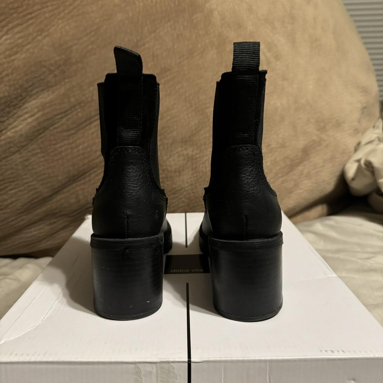 dolce vita chelsea boots