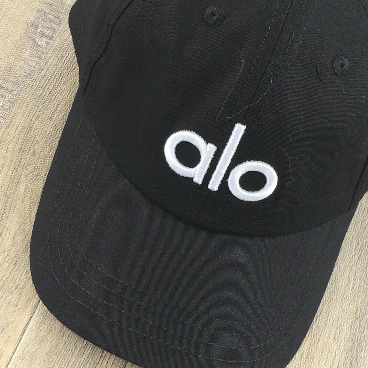 Alo yoga off duty cap black. One size brand new no tag | Depop