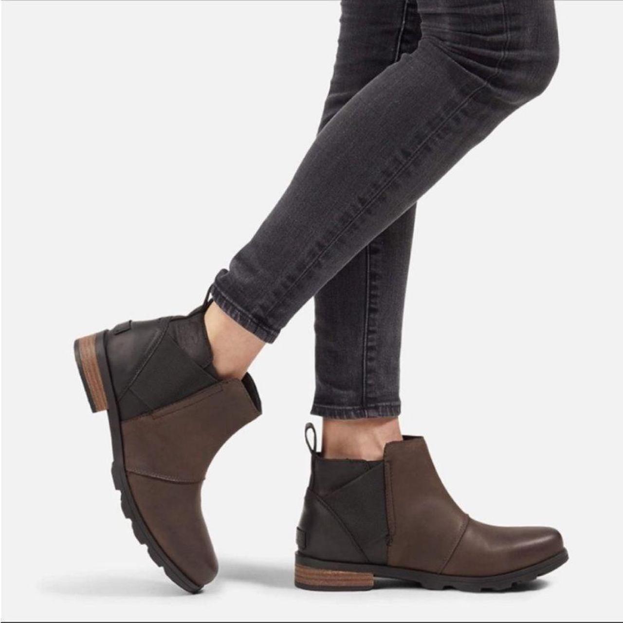 Sorel boots deals emelie chelsea