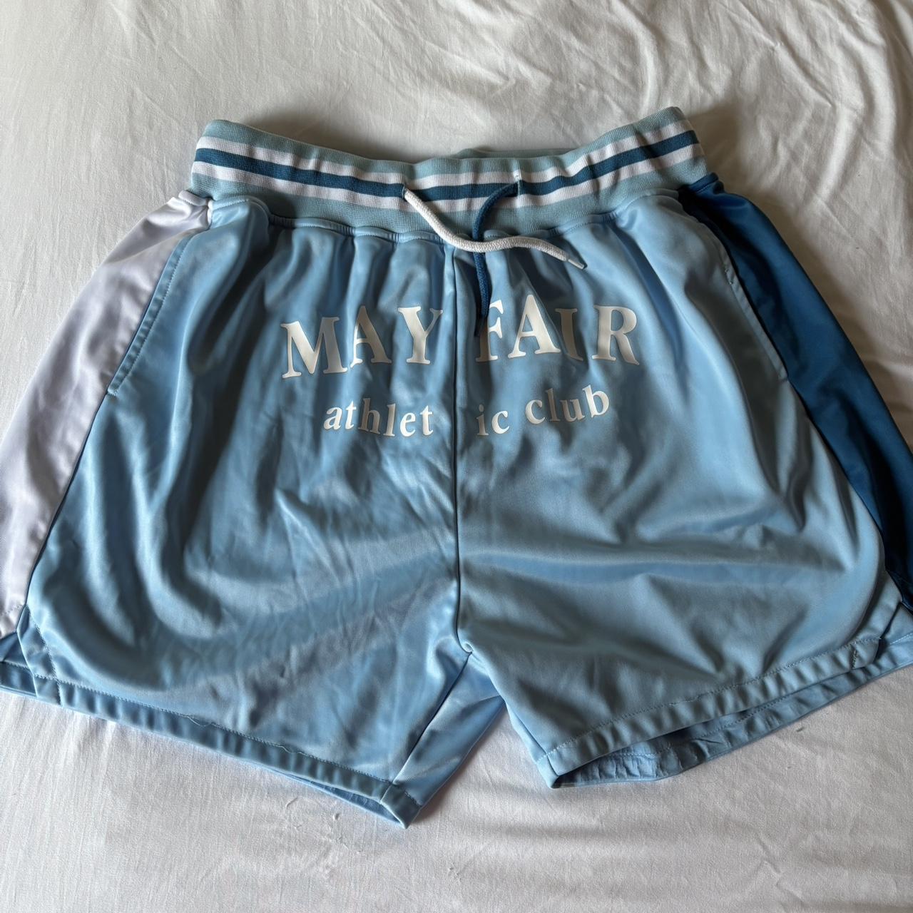 item listed by elllaaa17