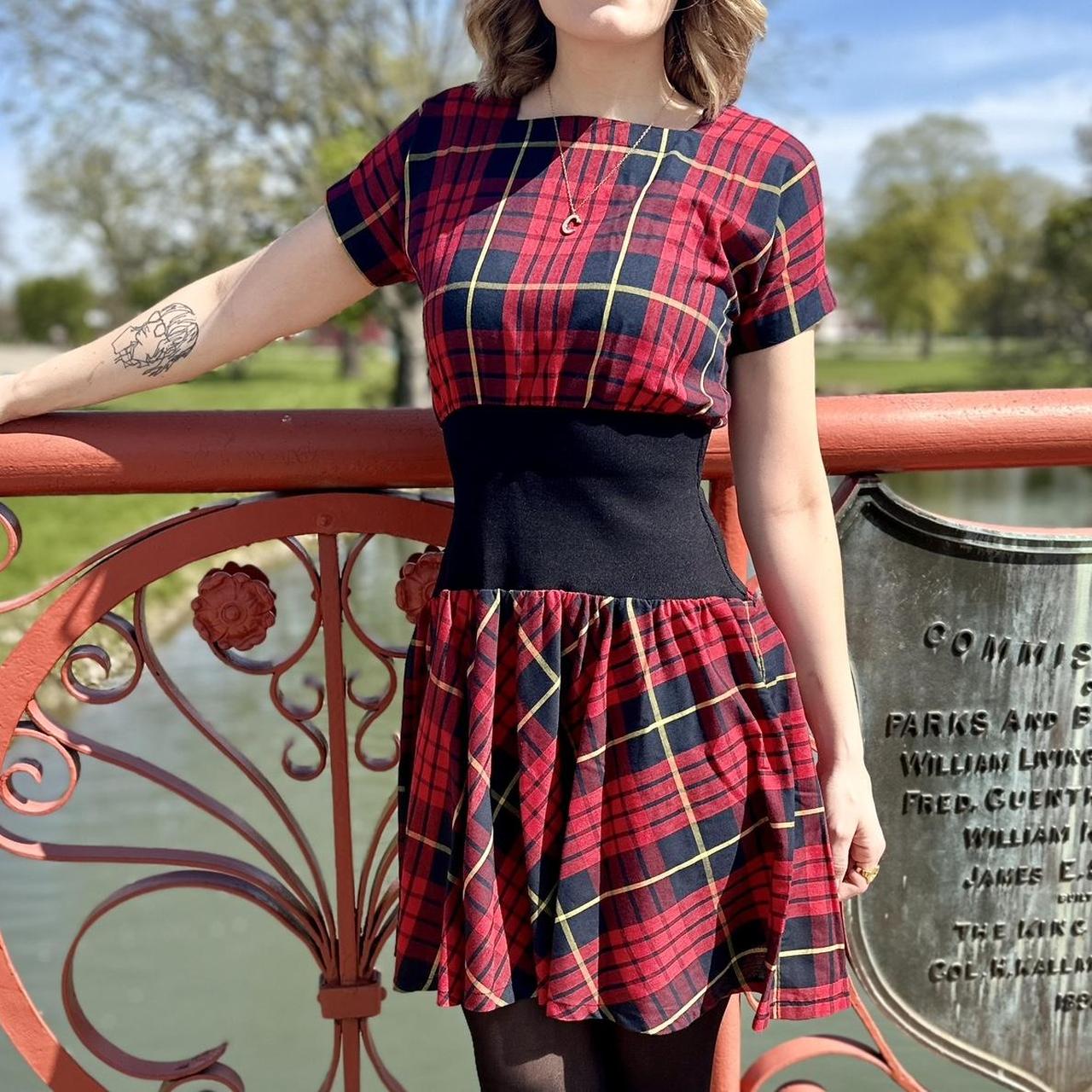 1960s plaid Very cute red 💋plaid dress