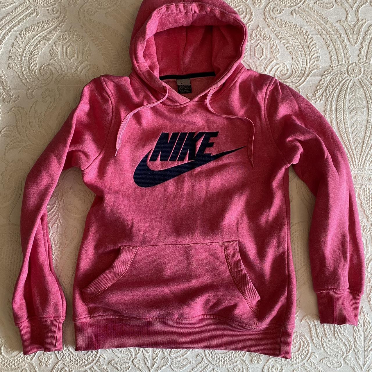 Nike / Pink Hoodie / Kids XL - Depop