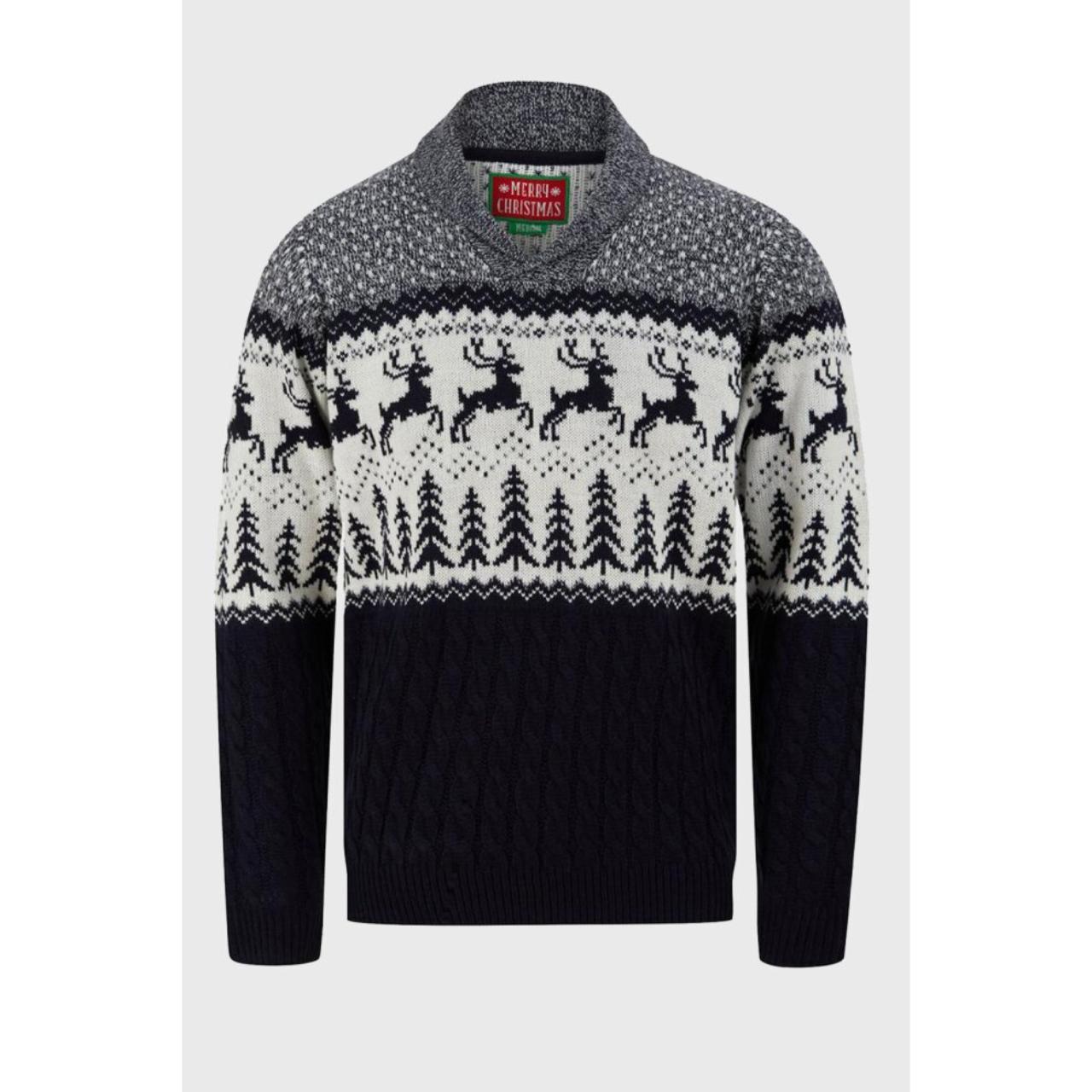 Men's Navy Jumper Depop