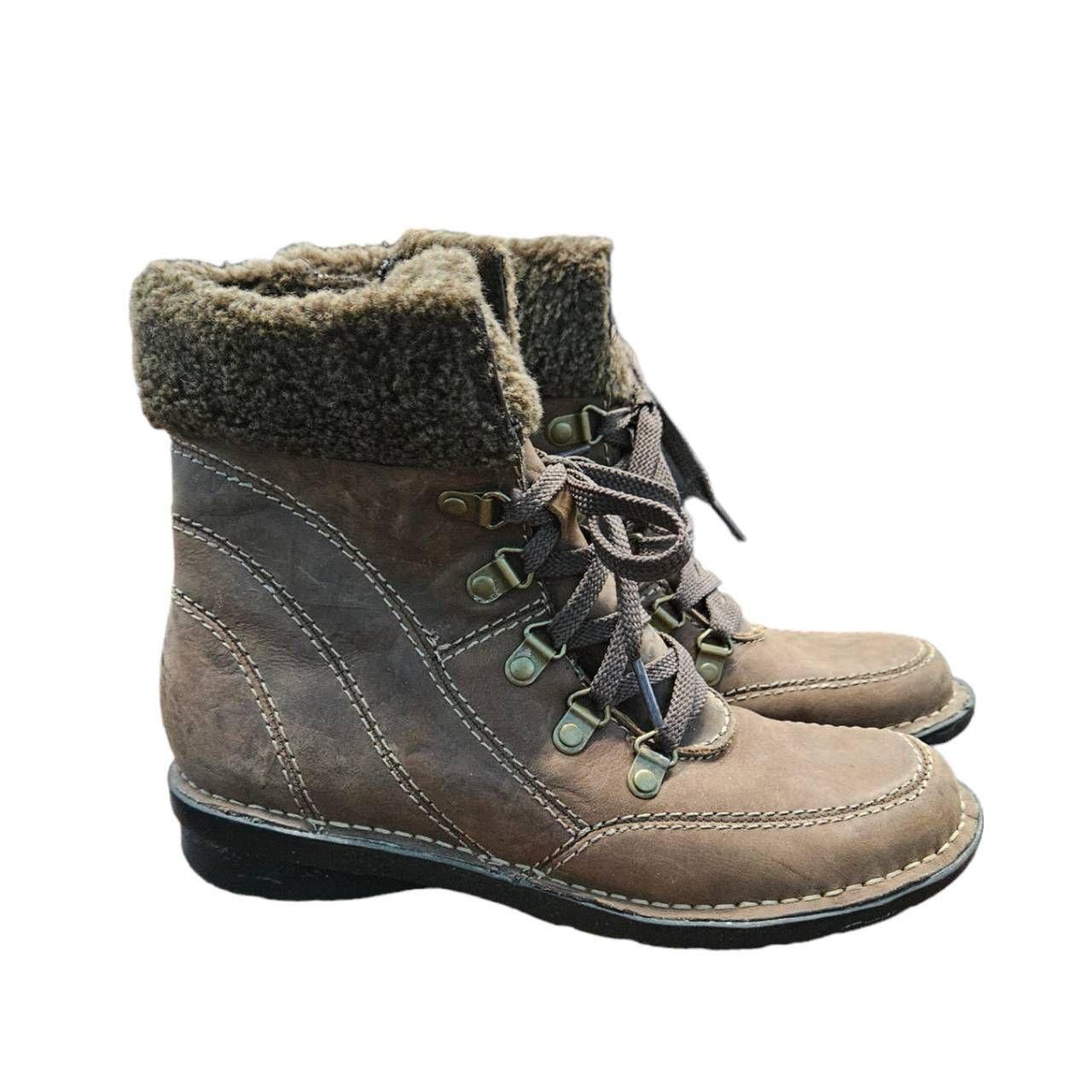 Bare traps clearance fur boots