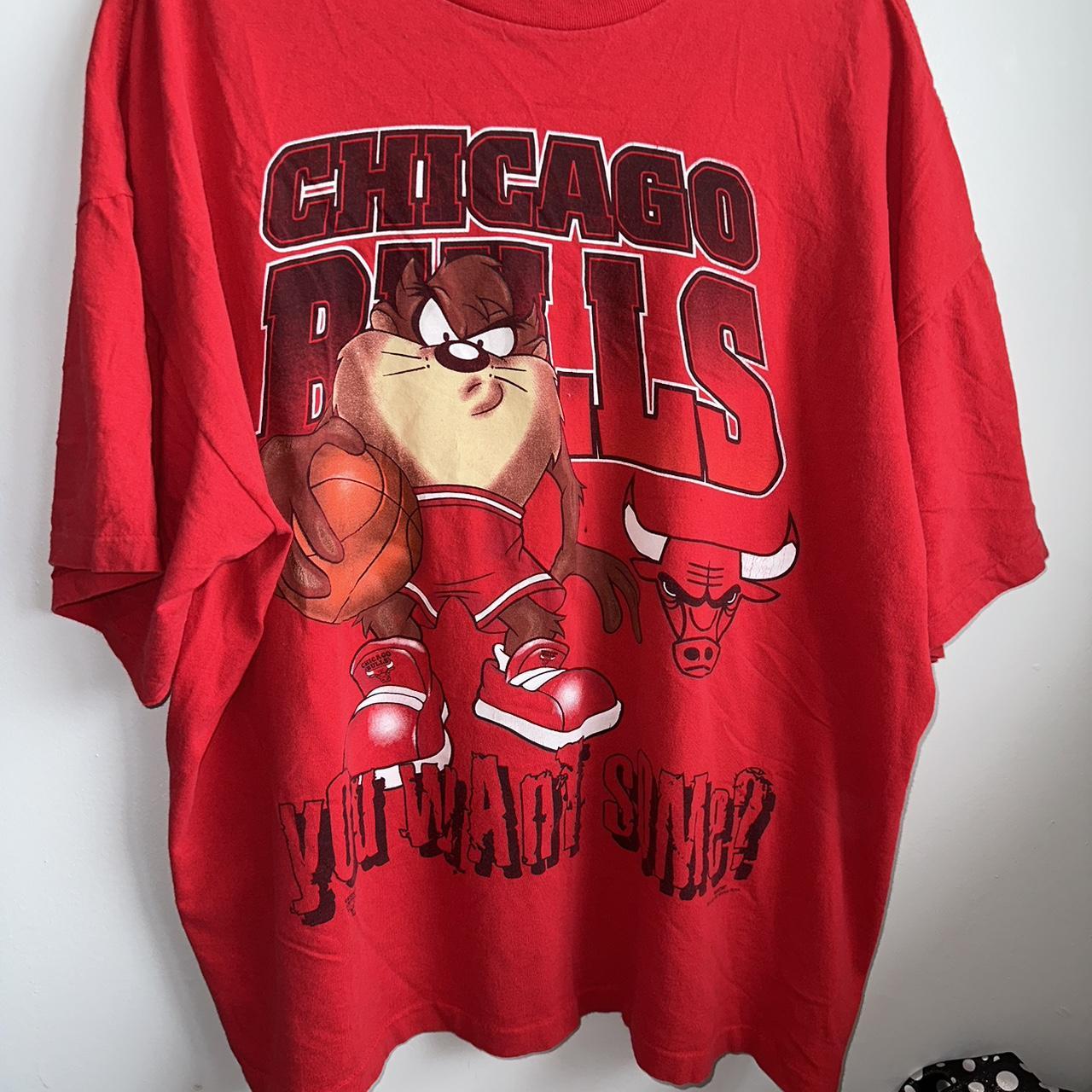 Vintage Chicago Bulls Taz tee Shirt, Size tag is...