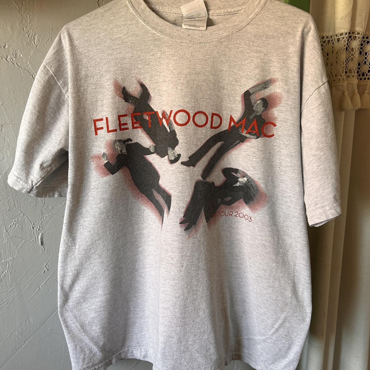 2003 Fleetwood Mac Band Tee Size L fits more like a... Depop