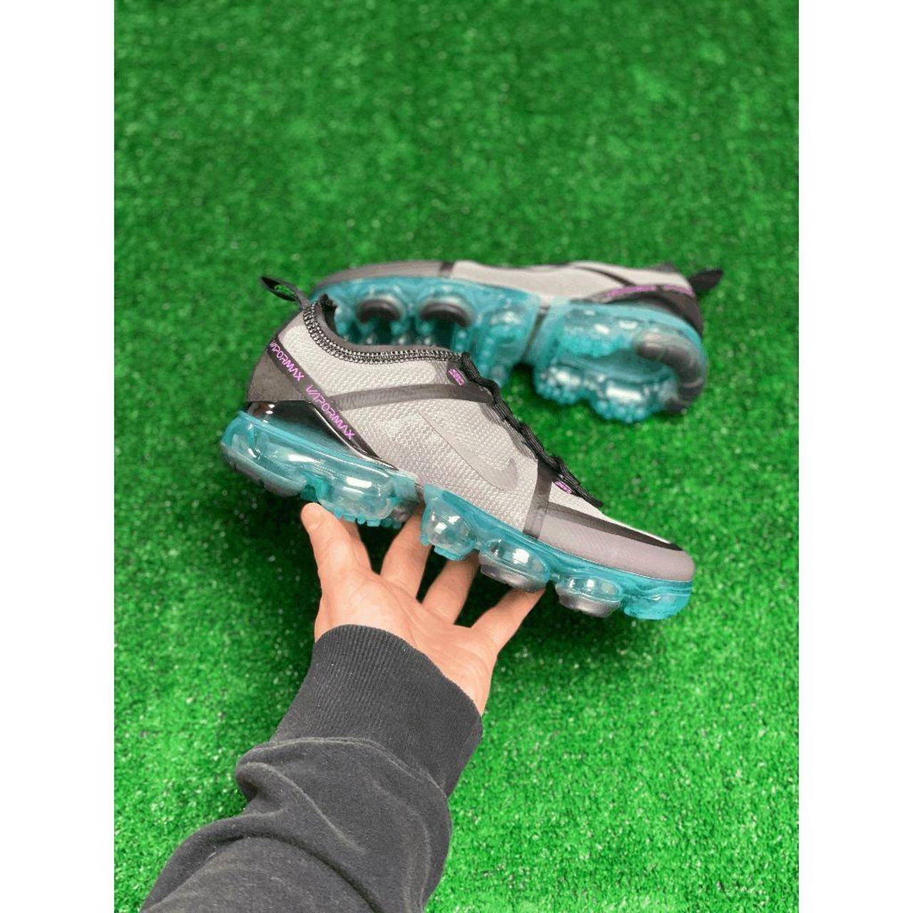 Grade school vapormax on sale 2019