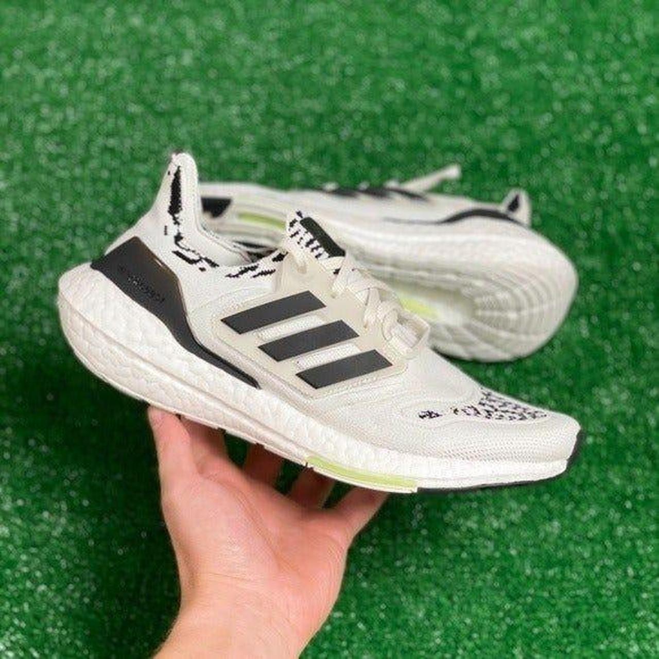 Running ultraboost 20 trainers in cheap white