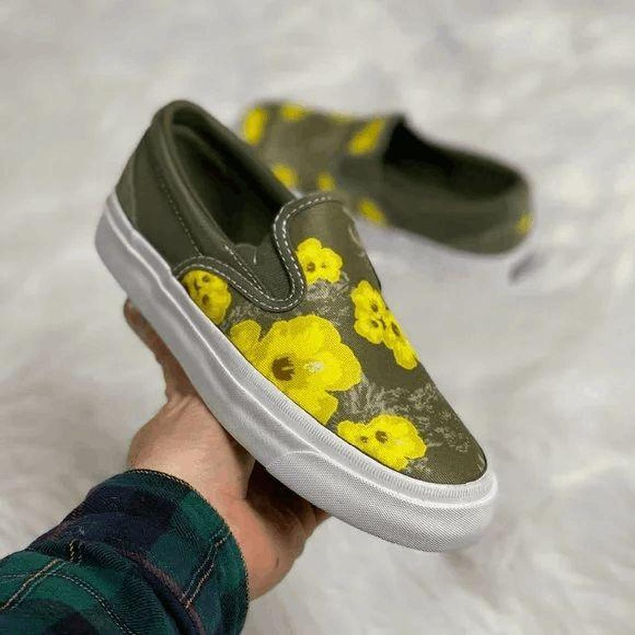 Converse one star on sale floral