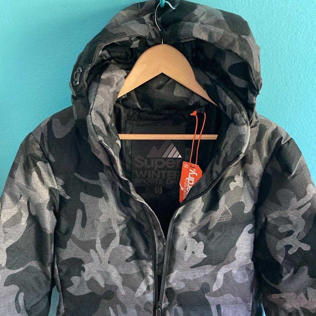 Superdry Mens Size S Echo Quilt Puffer in Marl Camo. Depop