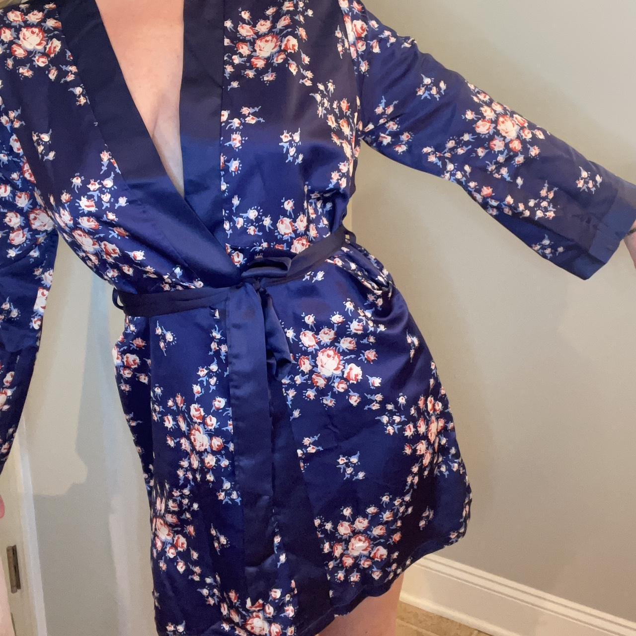 LANE • Allie Robe for Fabfitfun • Navy Floral... Depop