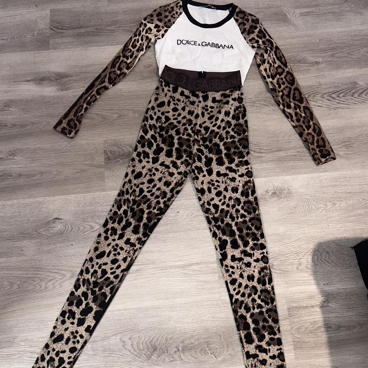 item listed by iamparis85