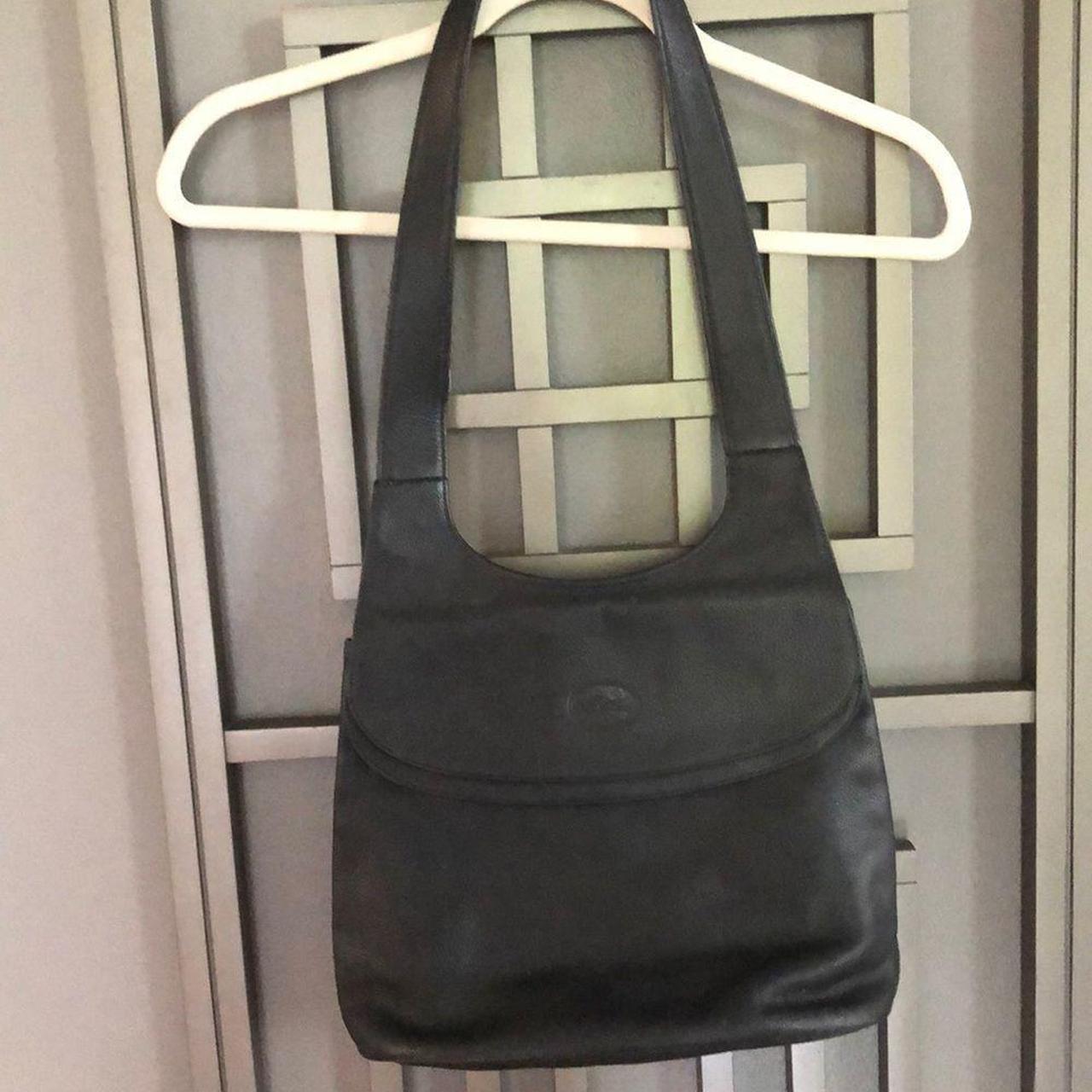 Vintage Leather Longchamp shoulder bag Black - Depop