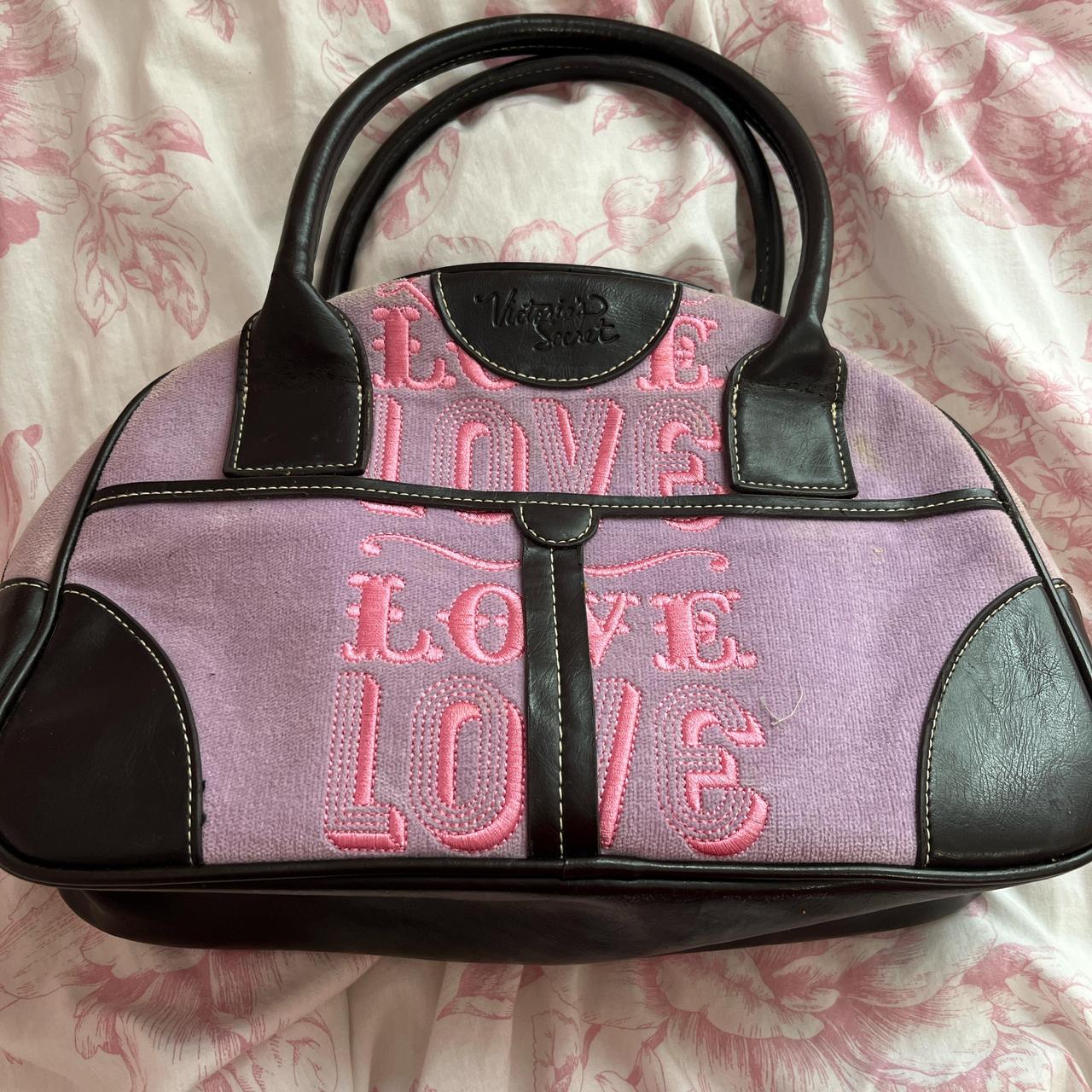 Victorias Secret Light Purple Purse !! it has... - Depop