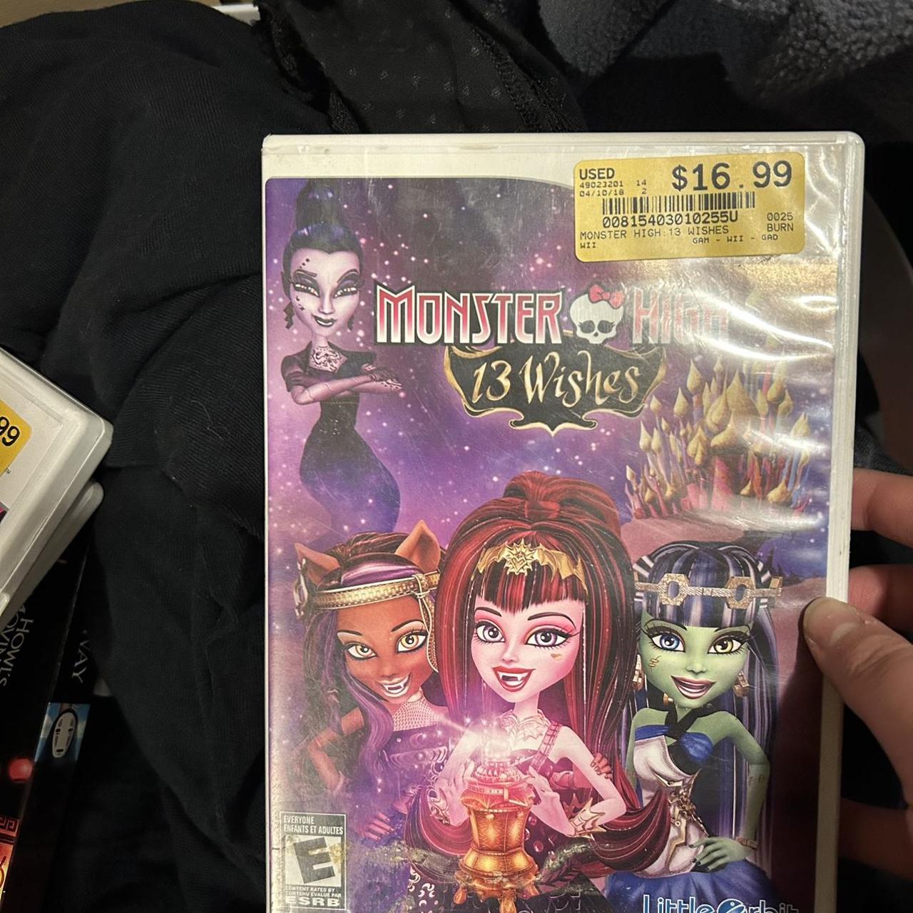 monster high wii games! cleaning out my collection... - Depop