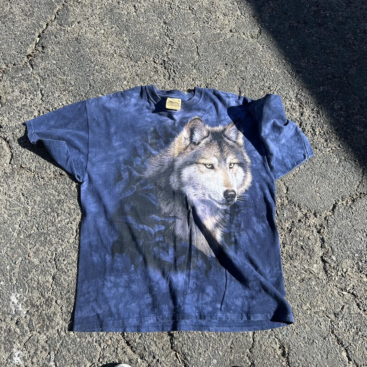 Mountain Wolf tee Vintage Size XL hmu for questions - Depop