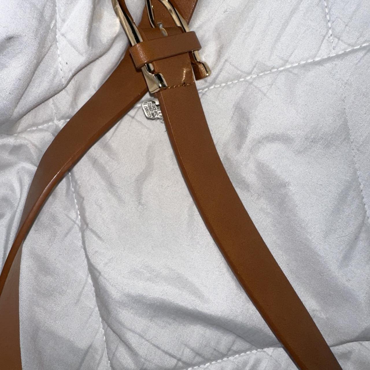 Women’s Brown and Gold belt. Size M/L. Depop