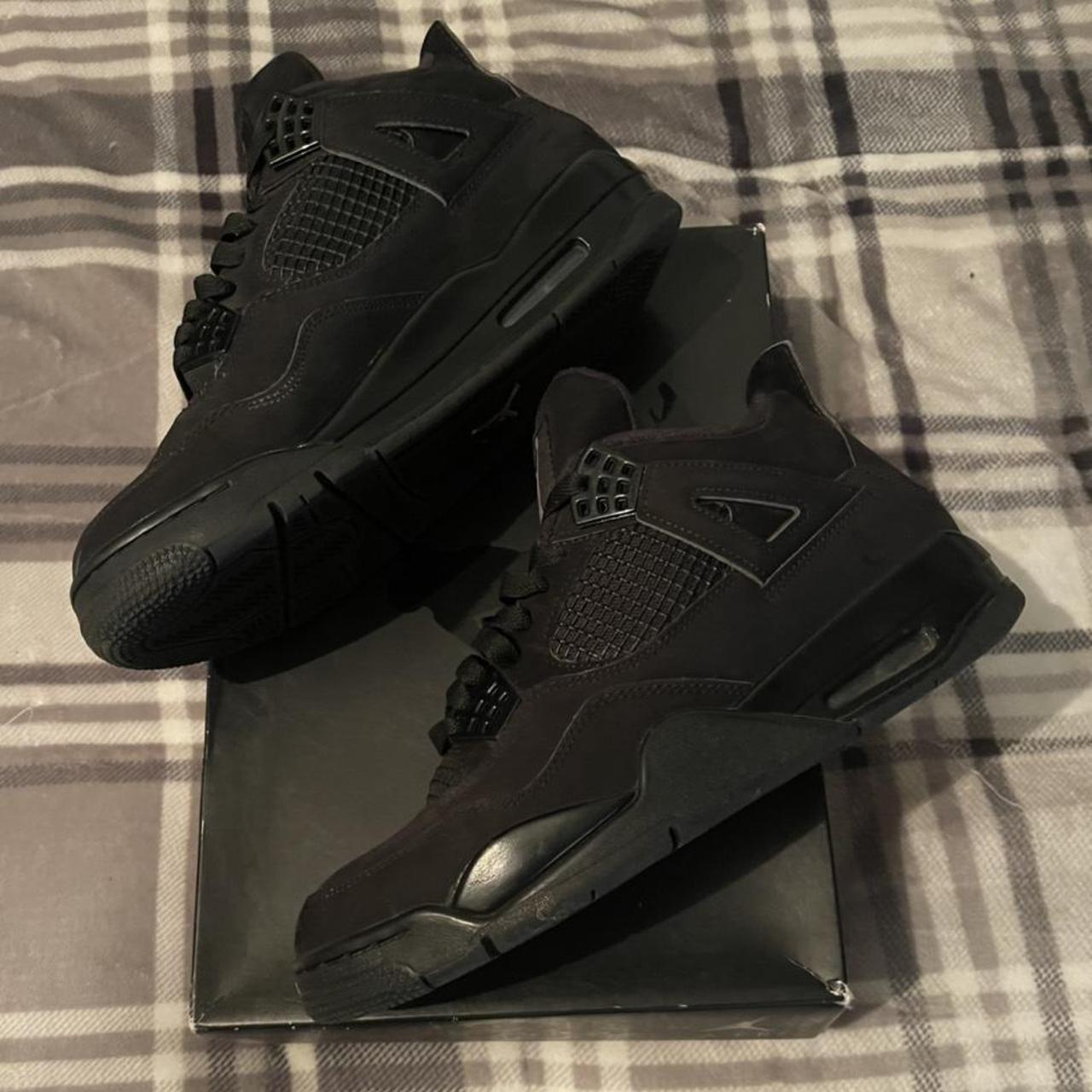 retro4 black