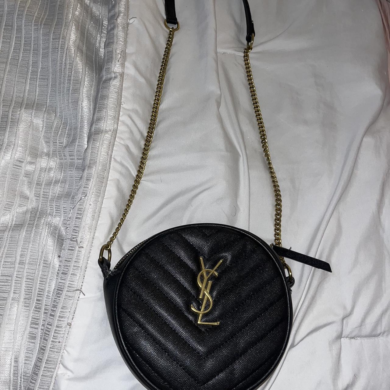 Dispute over Yves St. Laurent purse settled by B.C. tribunal