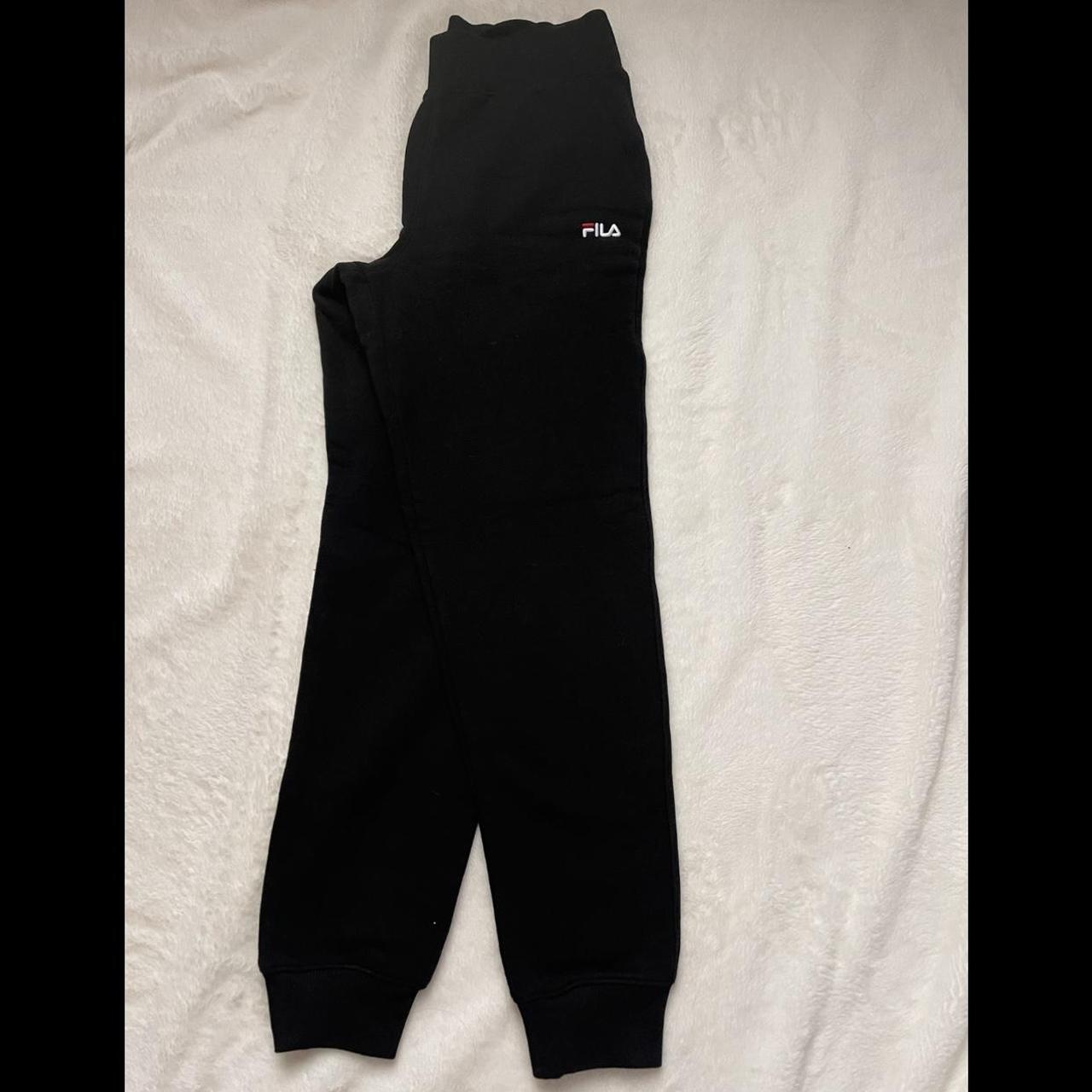 Black deals fila sweatpants