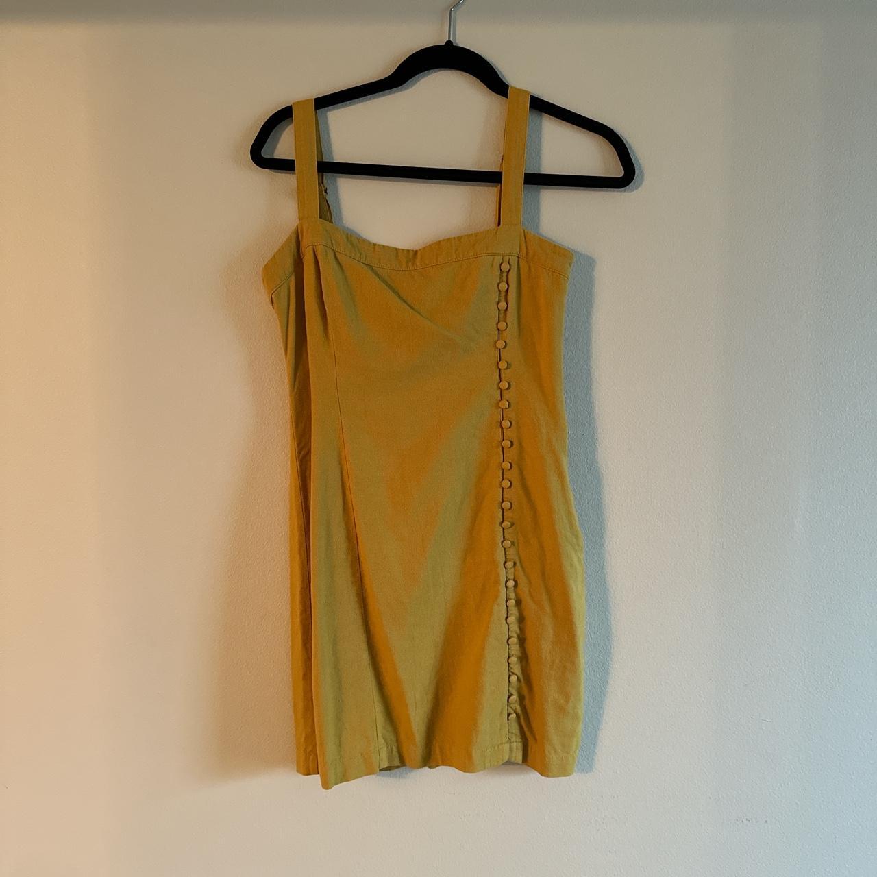 item listed by maggieaziz