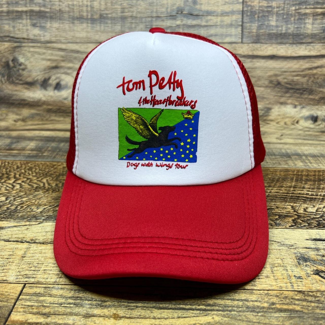 Red petty hat online