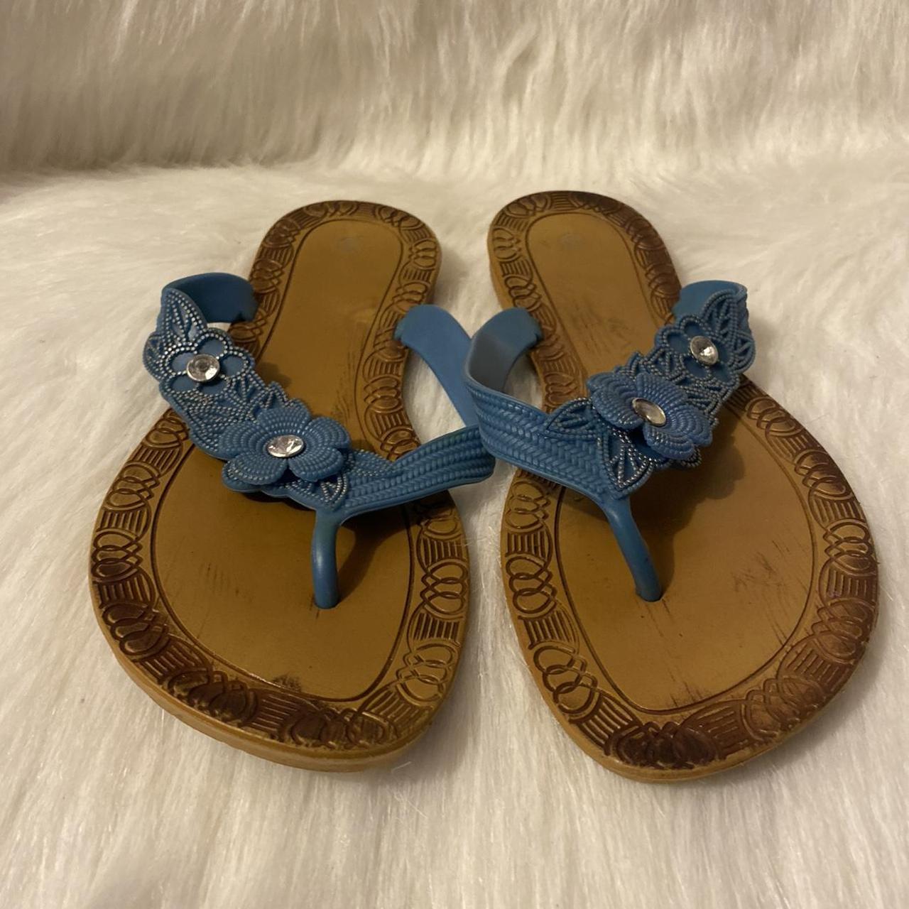 Women's Size 9 Flip Flops Sandals Shoes No brand - Depop