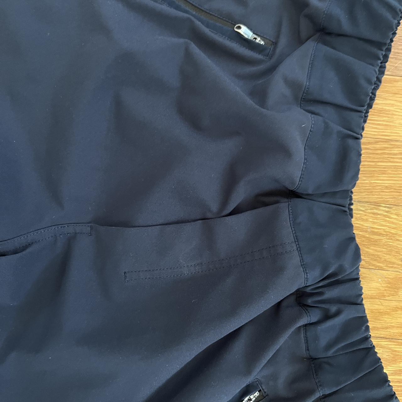 Lululemon Men's Navy Trousers Depop
