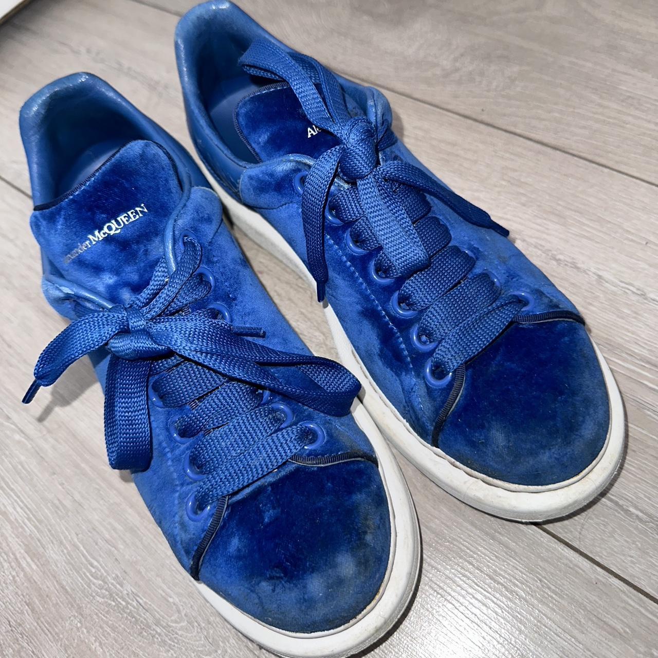 Royal blue 2024 alexander mcqueen sneakers