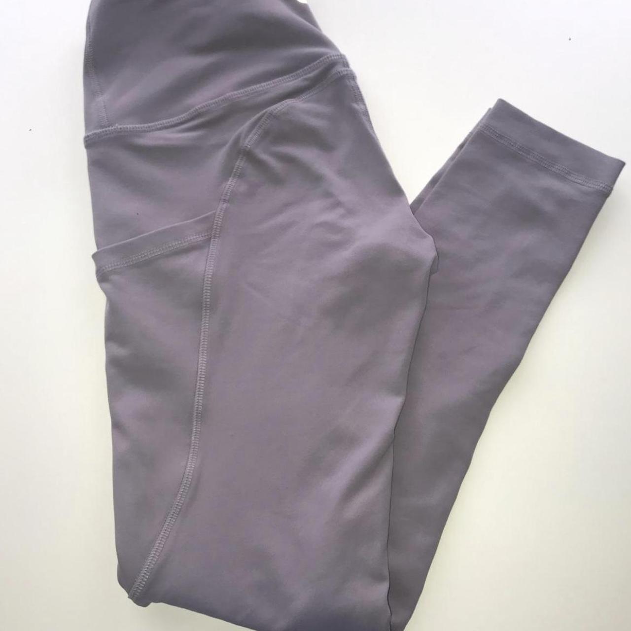 Light purple lululemon on sale leggings