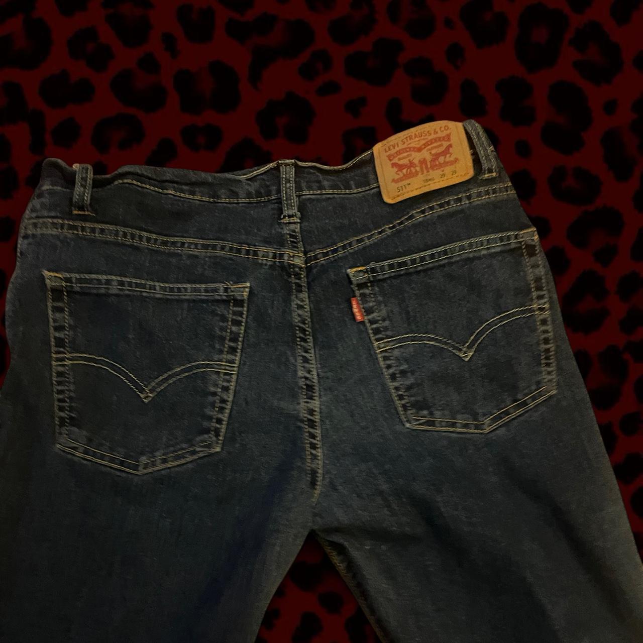 item listed by livingdeadshop