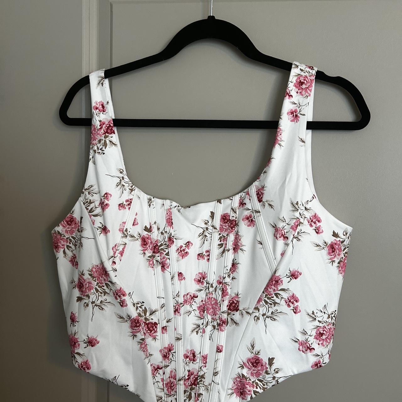 Amazon Corset Floral Top Too big size XL 34DD... Depop