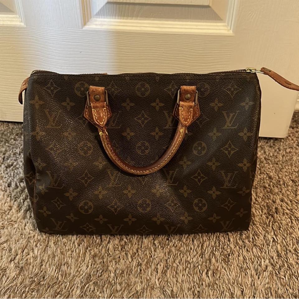 Rare Louis Vuitton Reverso Savane Monogram Chapman - Depop