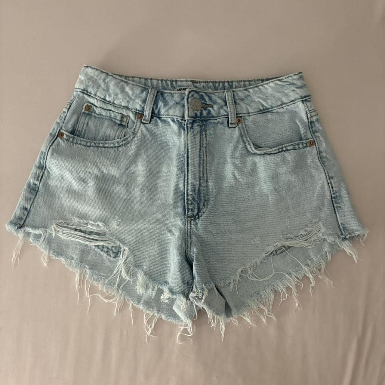 item listed by fiorestyles