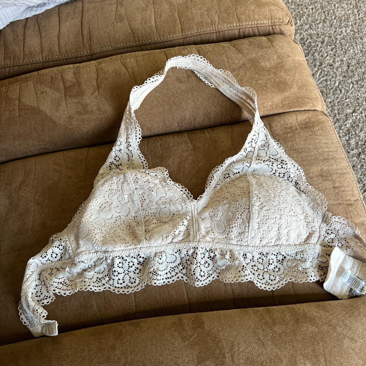 Lace bralette medium - Depop