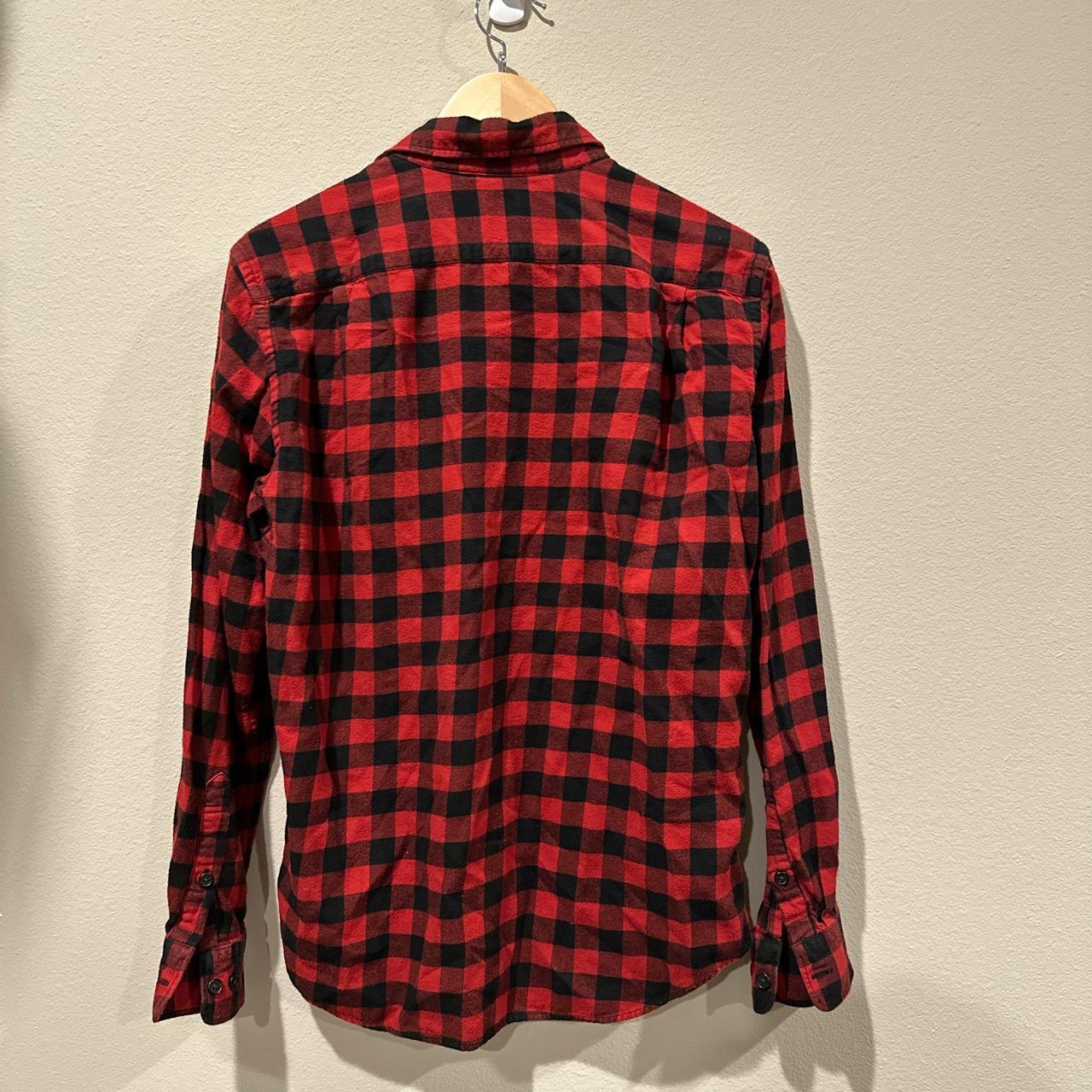 UNIQLO Men's Red and Black Shirt (3)