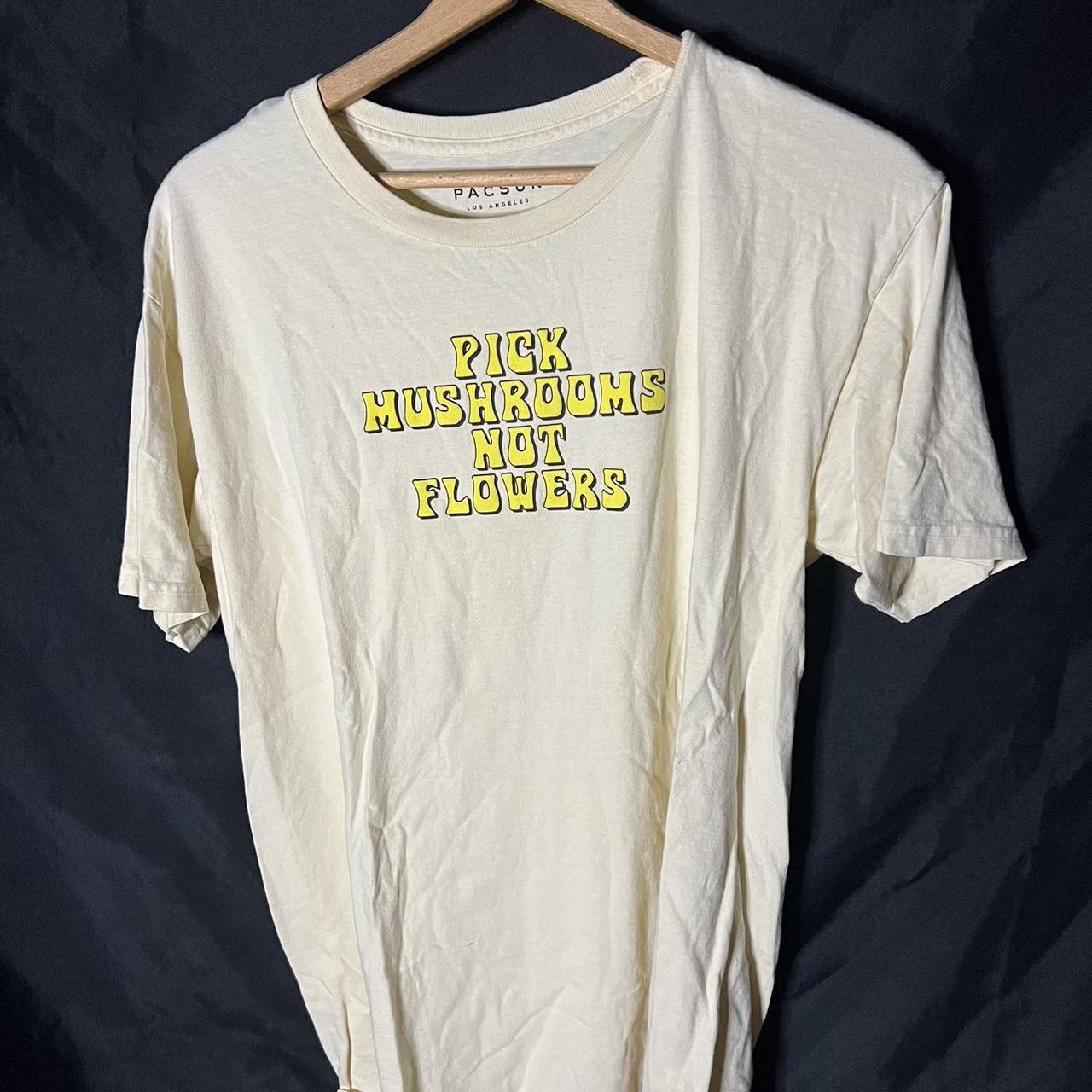 Men's Cream and Yellow T-shirt | Depop