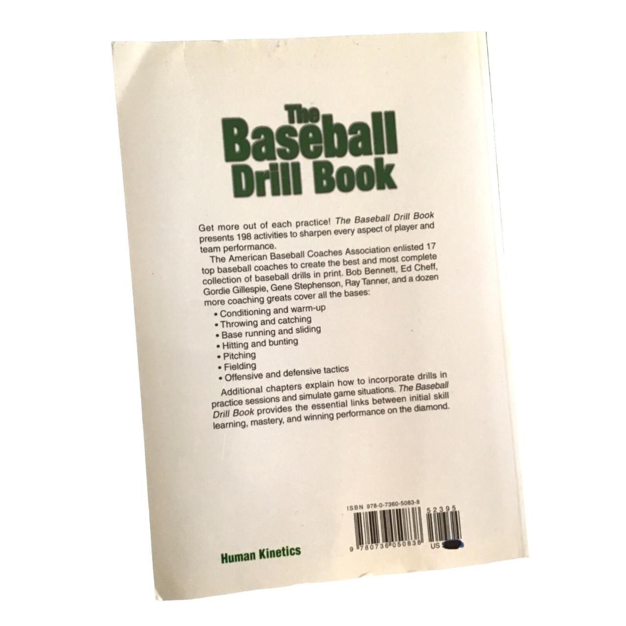 THE BASEBALL DRILL BOOK BY BOB 309... Depop