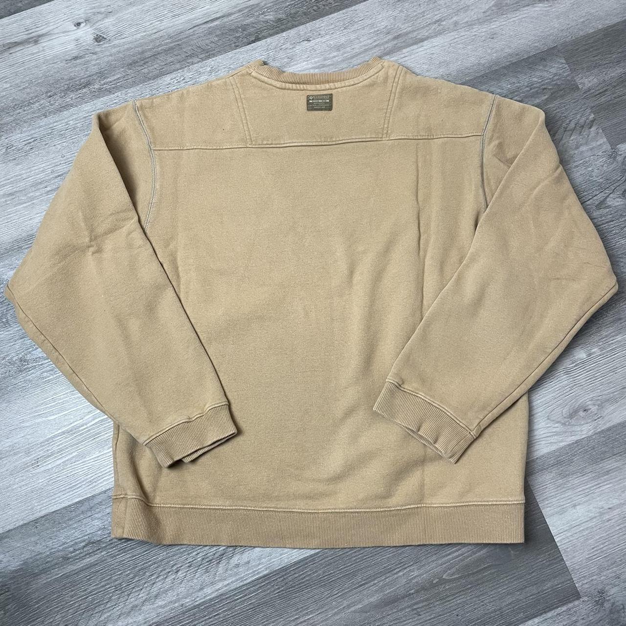 Columbia Sportswear Men's Cream and Tan Jumper | Depop