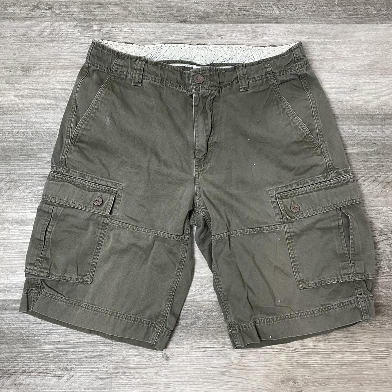 The North Face Men's Green Shorts | Depop