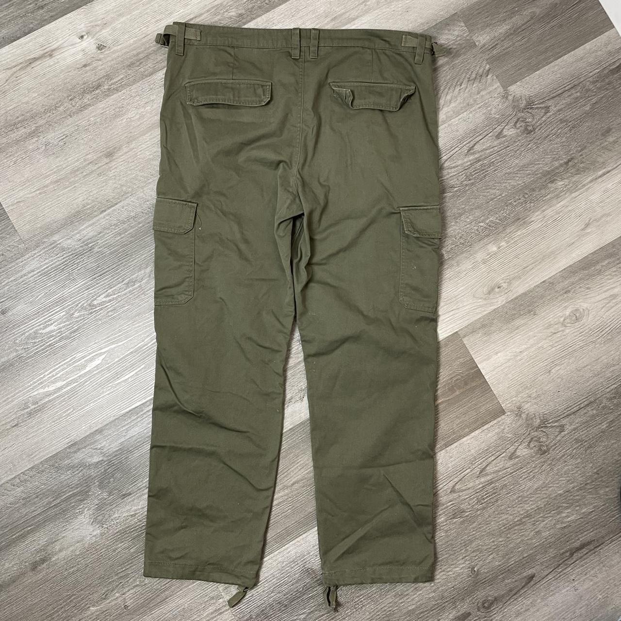 Empyre Men's Green Trousers | Depop