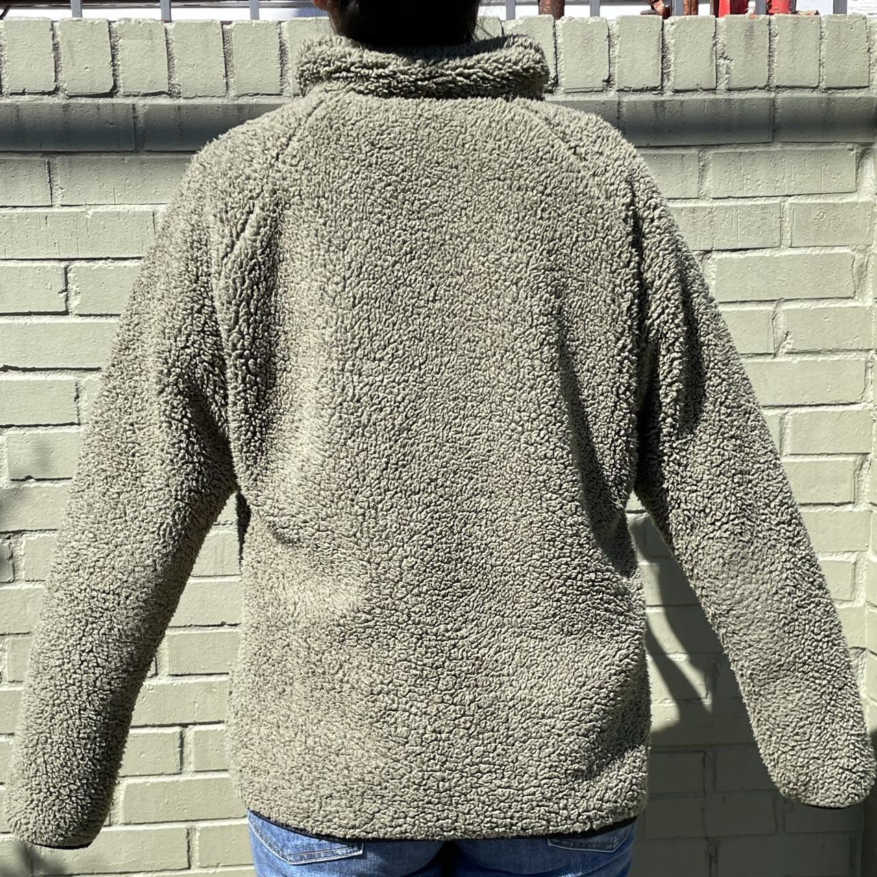 Coolest Patagonia style fleece jacket dupe. Columbia... Depop