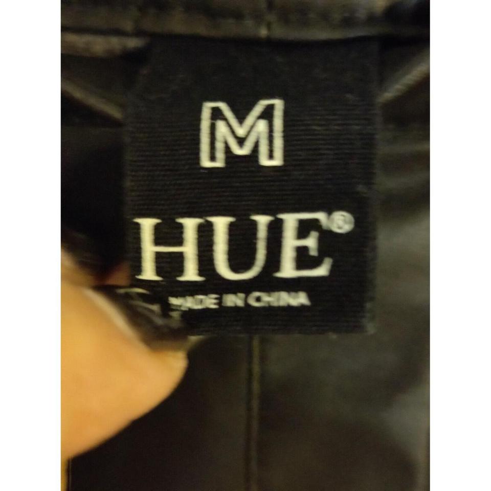 HUE Black Leggings with Back Pocket Size M Very - Depop