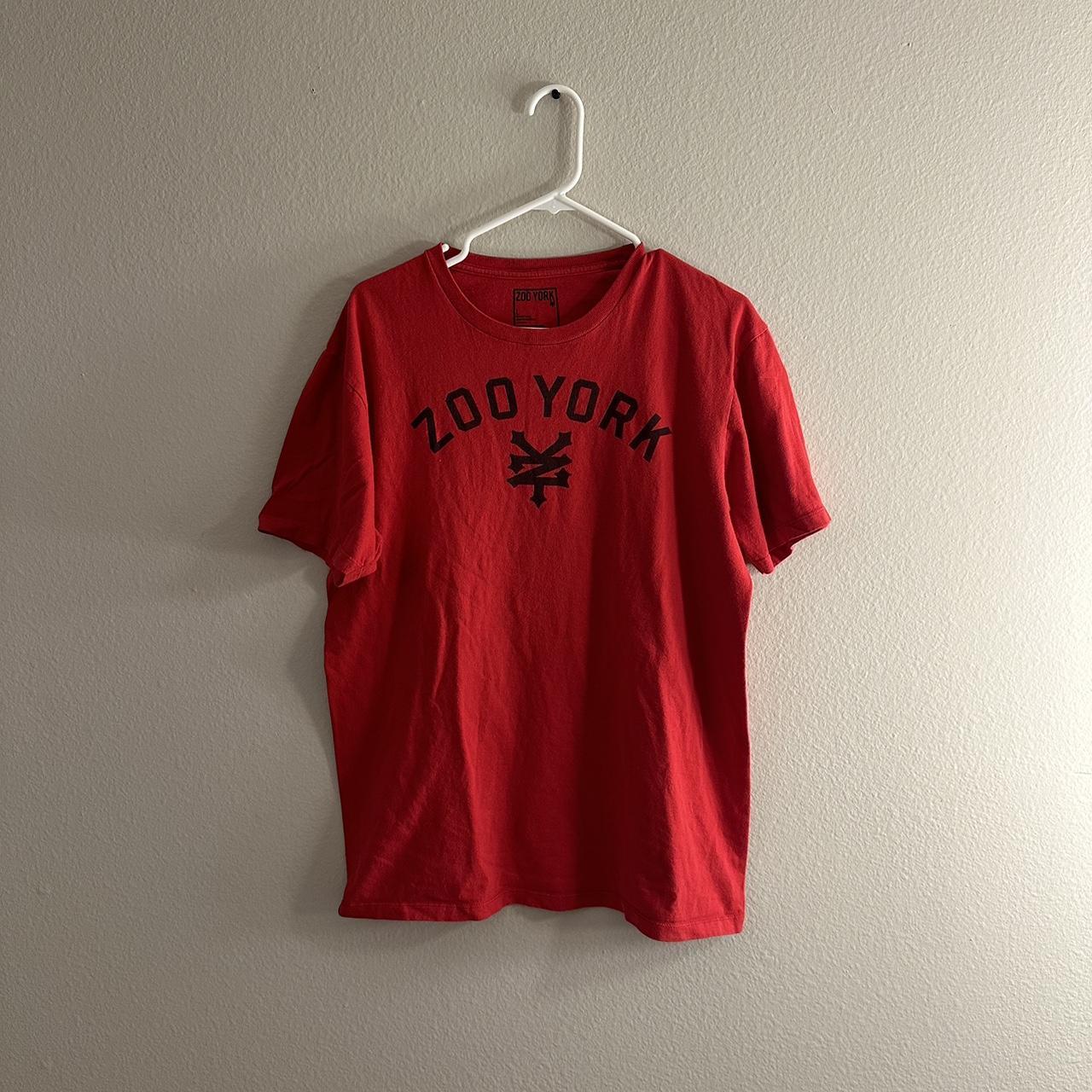 Zoo York Men's T-shirt | Depop