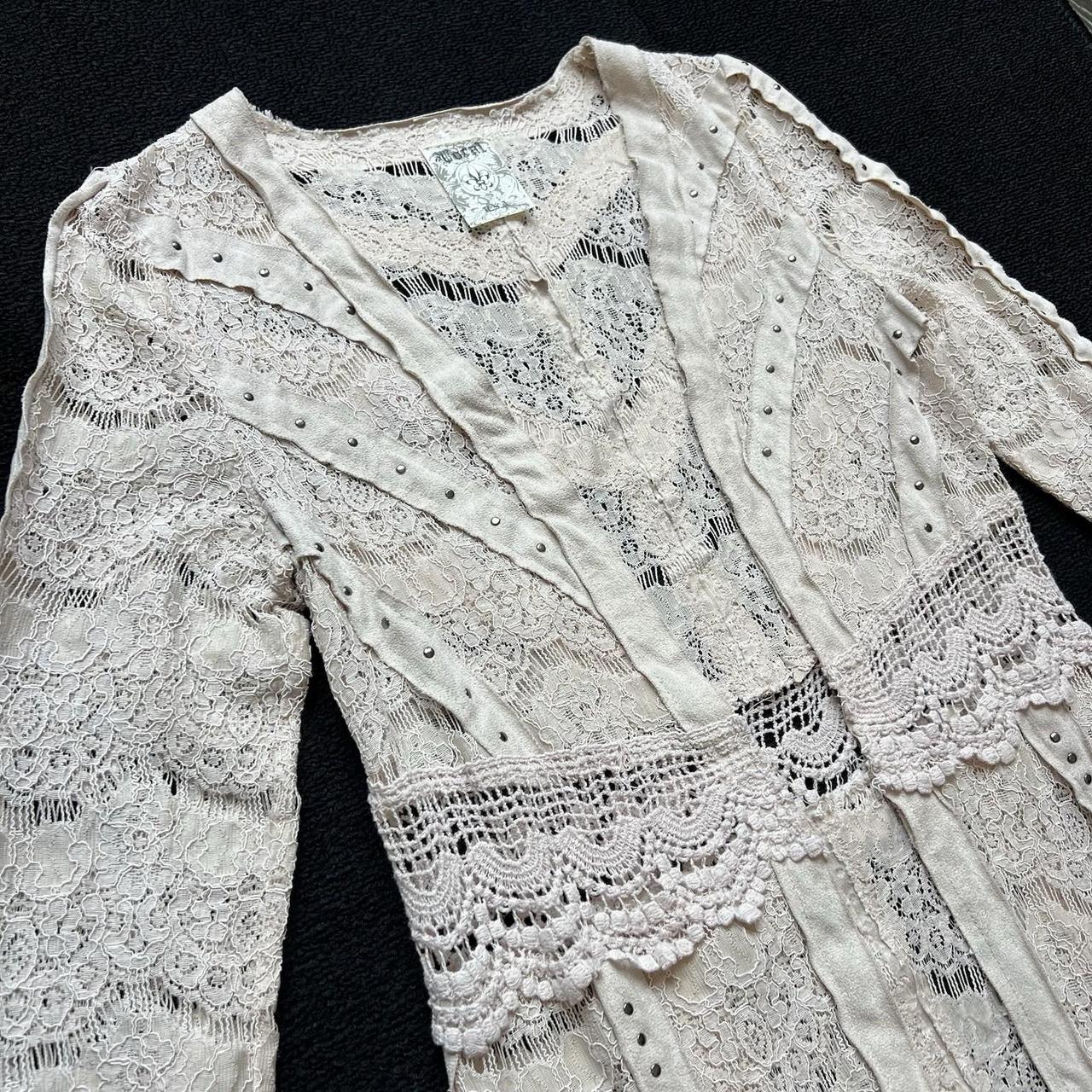 item listed by goldeneracollectibles