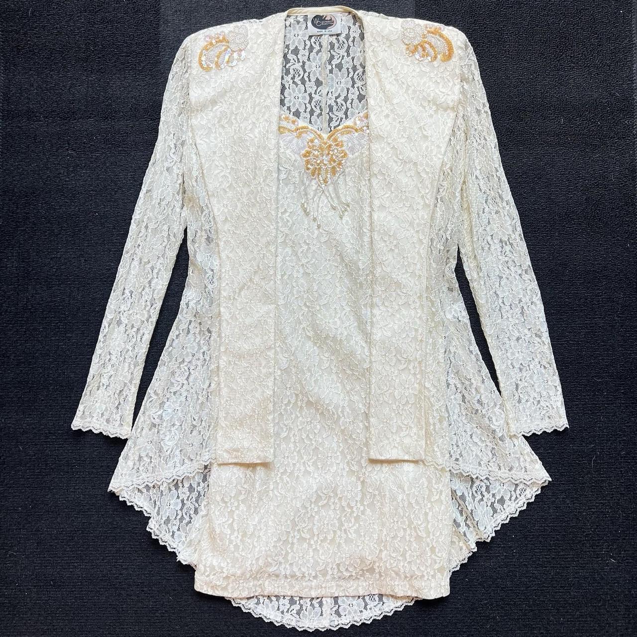 item listed by goldeneracollectibles