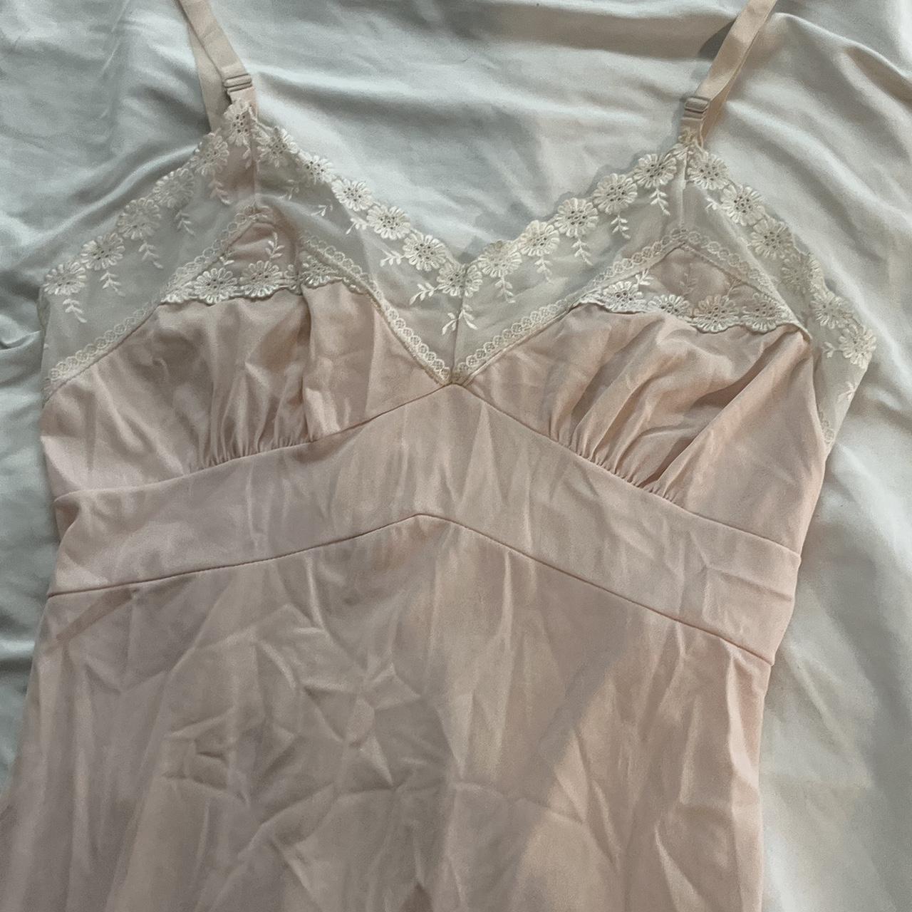 pink coquette gown 🎀🎀 worn adjustable straps - Depop